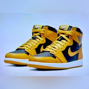 Air Jordan woman 1 High OG “Pollen”
